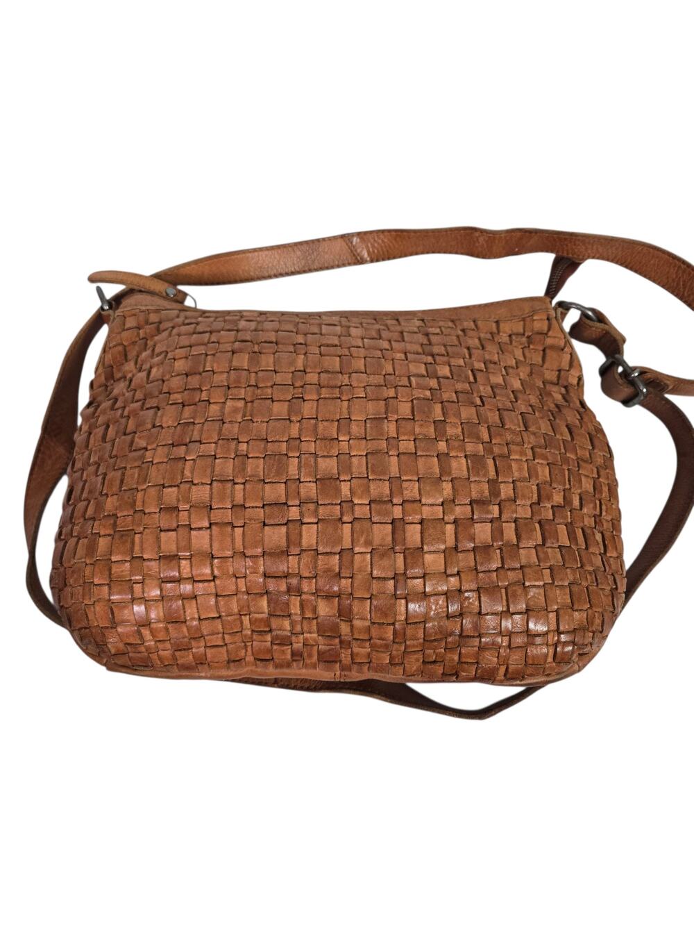 Vilenca Leather Bag Brown Woven Leather Adjustable Shoulder Curved Braided